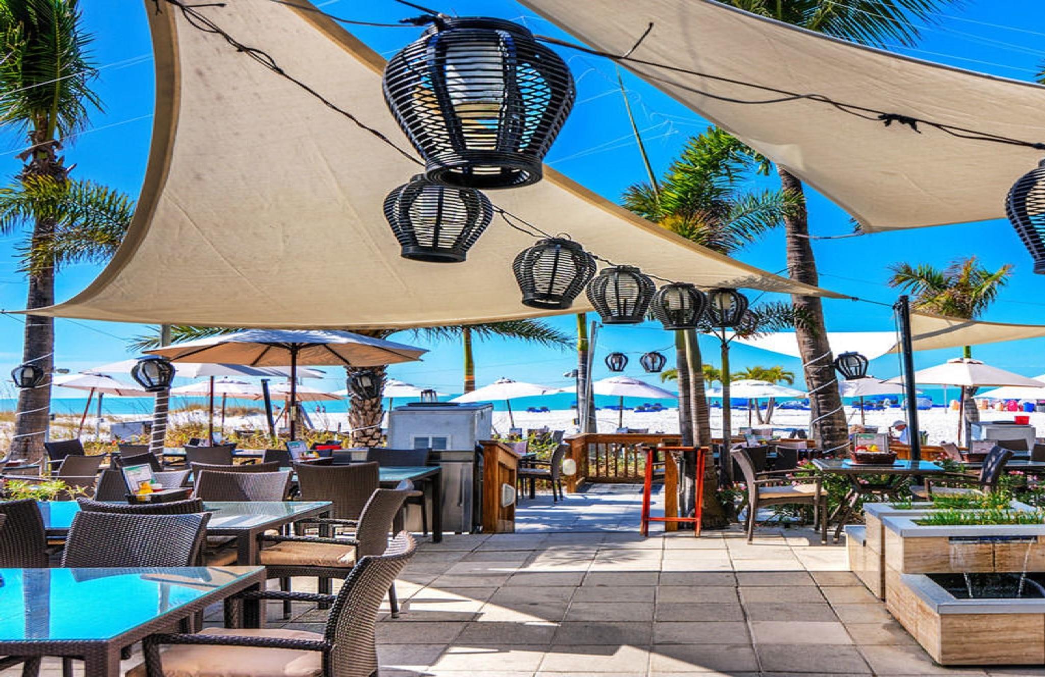 Bellwether Beach Resort St. Pete Beach Esterno foto