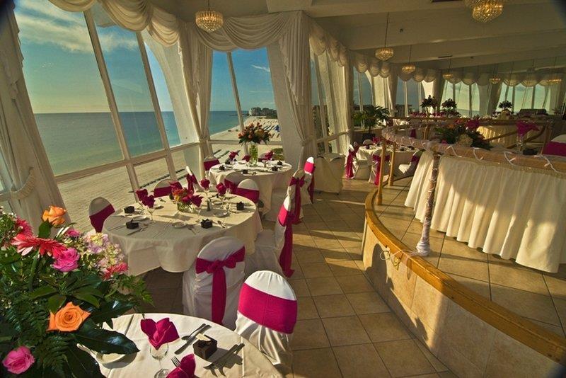 Bellwether Beach Resort St. Pete Beach Ristorante foto