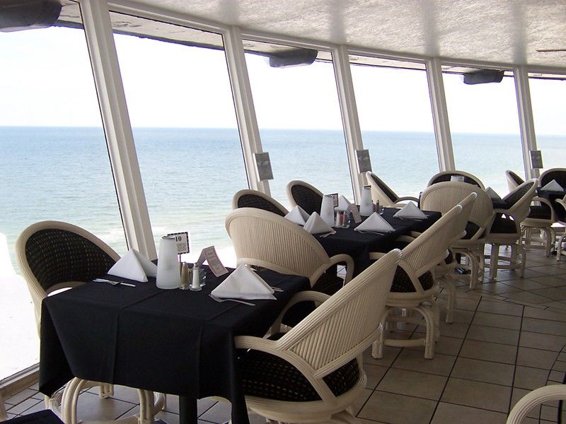 Bellwether Beach Resort St. Pete Beach Esterno foto