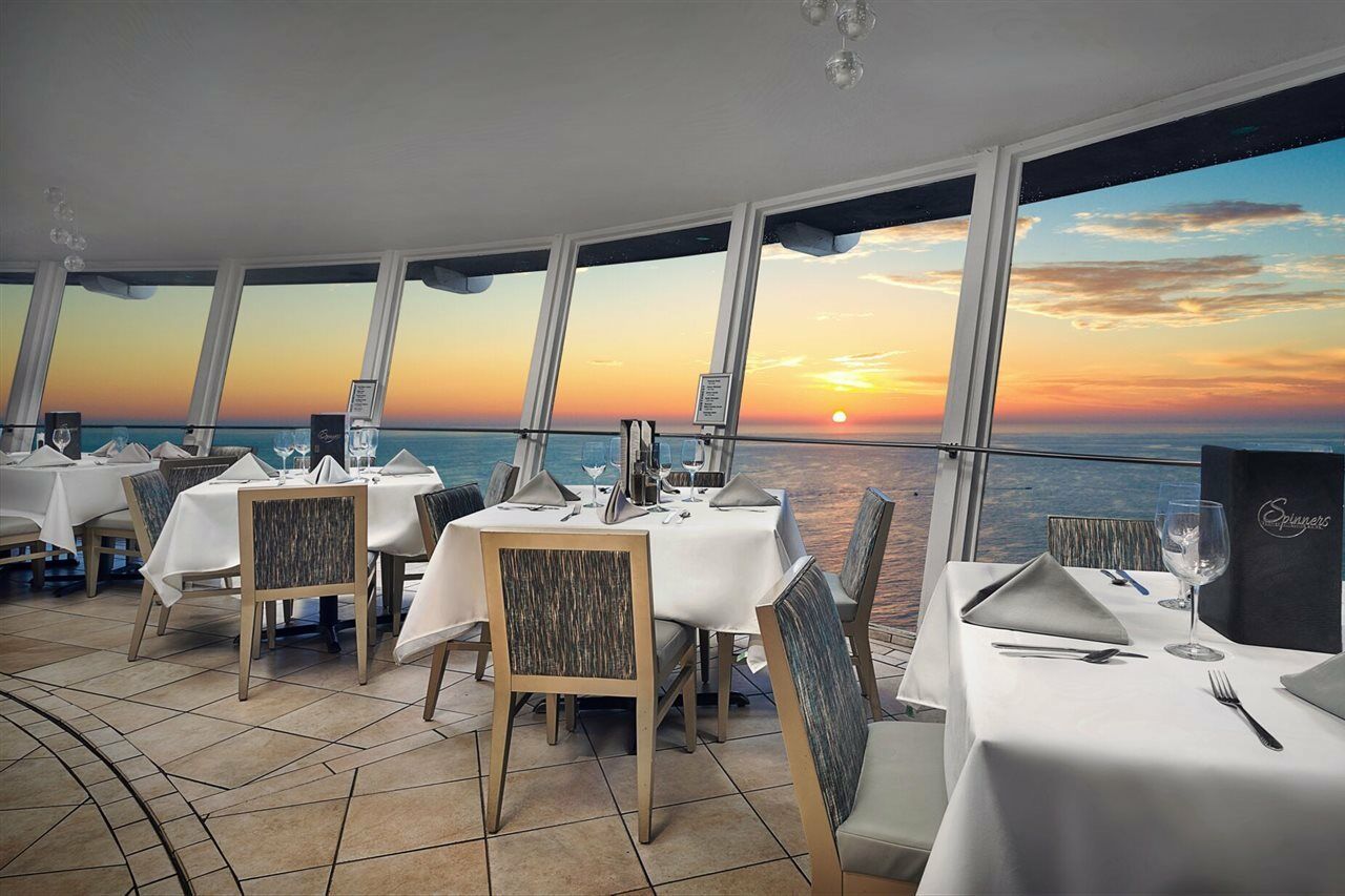 Bellwether Beach Resort St. Pete Beach Esterno foto